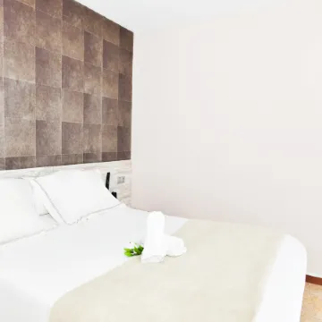 HOTEL ANCORA