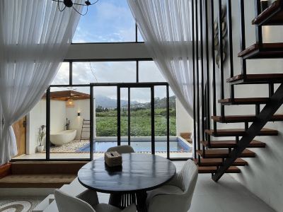 The Ridge Villas By Royal Cabin Dieng