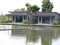 Mee D Farm Homestay Hotels near Raksamae Bridge