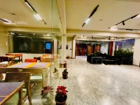 Hotel Aura Residency Haridwar - Hot Tub
