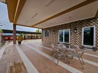 The Blue Guest House, WiFi, Free Parking, Aulong - โฮมสเตย์