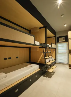 Maya Hostel - Hostels