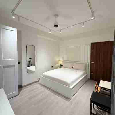 LiveLikeaHome | Spacious 4 BHK Jaipur Home Rooms