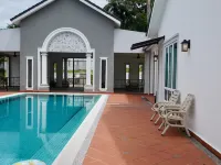 Singgah Villa | Private Pool | Karaoke | 24 Pax - Villas