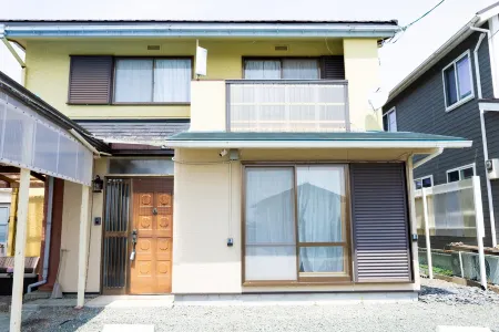 Villa Biwako Hamabun Отели рядом со станцией JR Makino station