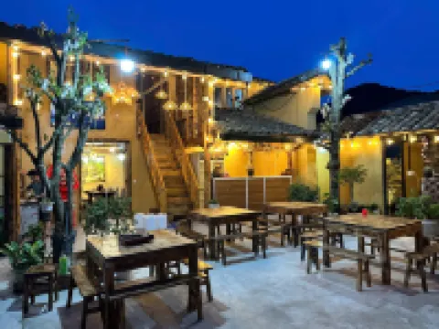 Khói Homestay and Restaurant Hotels in Lung Cu