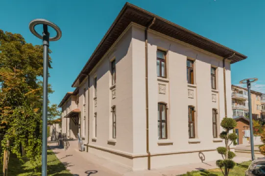 VE HOTELS ADAKALE Hôtels à : 