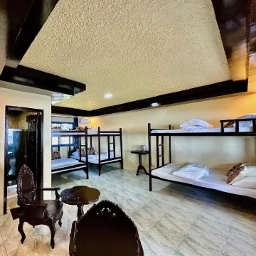 Emmalyn’s Paradise Resort のホテル