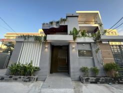 Truc Xanh Hotel & Apartment