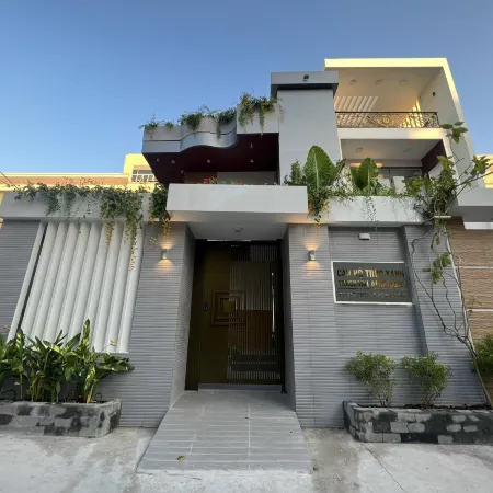 Truc Xanh Hotel & Apartment Отели в г. Кан То