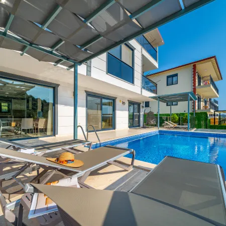 VILLA KAS BOHEM