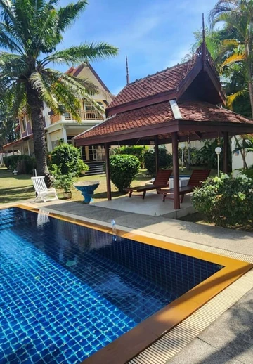 รูปภาพของ3 bedrooms private pool villa with a large garden