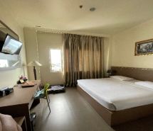 Cozzy Hotel Menara Archie