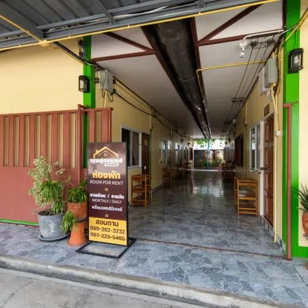 Poonsuk Place Samphran! Hotels in Amphoe Sam Phran