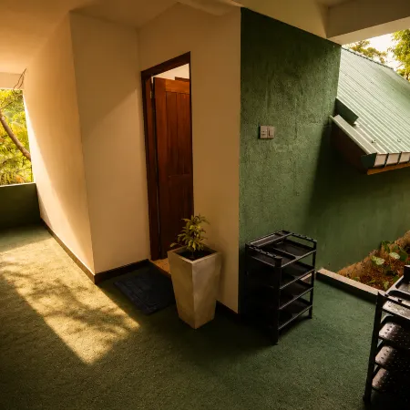 Nine Arch Jungle Inn