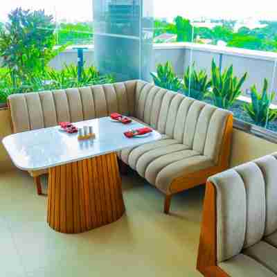 金加達飯店 Dining/Meeting Rooms