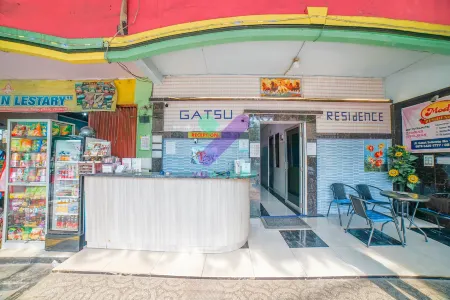 Gatsu Residence by Yurooms Отели в г. Ngaliyan