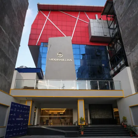 Siddhartha Hotel, Damauli