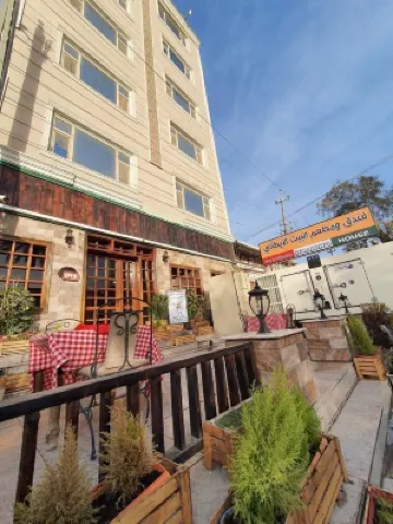 Italian House Hotel