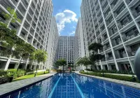 Shore Residences MOA staycation