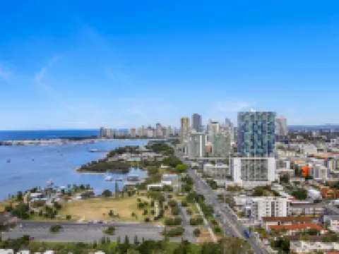 Skyline Showdown - Views, Games & Vibes Hotels in Southport