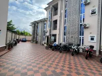 DE ROSS HOTEL & SUITES Hotels in Uyo