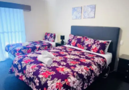 Merivale Court One Bedroom Apartment-Unit7