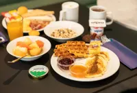 B&B HOTEL Brussels Airport - breakfast