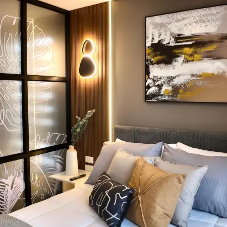 Modern Studio close by La Carolina Metro station