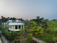 チトワン マザー ネイチャー リゾート