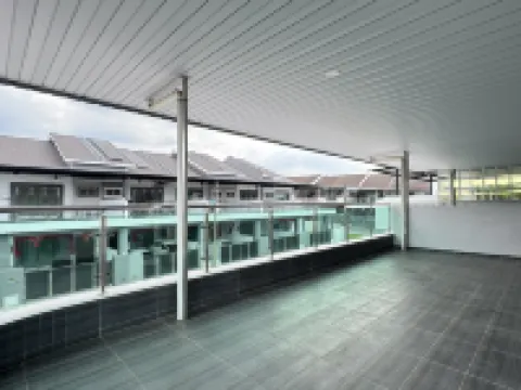 Taiping City Centre Landed Corner Lot for 12 Pax
