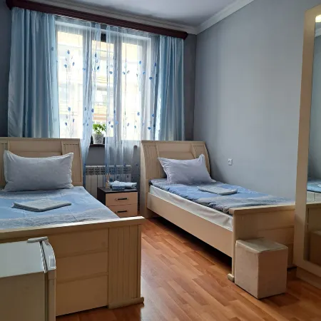 Arm Hostel