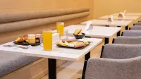 Kadiss Hotel - breakfast