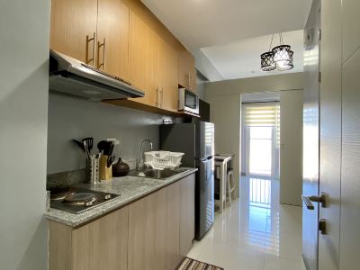 A Cozy 1 Bedroom Unit with a Parking at Tower 2 South Residences SM Southmall