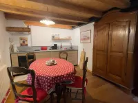 Alpine Escape in Gressoney-La-Trinité – Mountain Charm & Serenity -  case vacanza in affitto