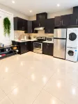 Private 1BR Suite | Free Parking|Burnaby Metrotown - New