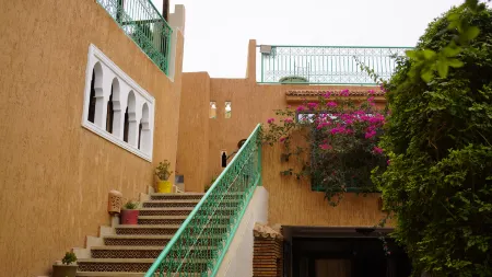 Riad Saida Atlas Отели рядом с достопримечательностью «Lets Go 2 Morocco»