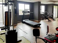 Cozy & Modern Belmont Apt Studio w/ Wi-Fi &Netflix Hotel di Jakarta Barat