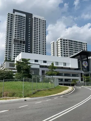 Pool View Air-Con Studio @Tiara Imperio Bangi فنادق في كاجانج