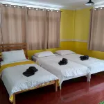 Aran ngamwongwan hostel and Cafe 짜뚜짝 호텔