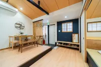 new opened! 4 minutes from Shijo Omiya station, best value bungalow, shower toilet separate Hotel a 