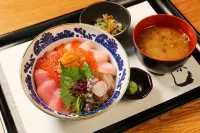 Giraffe Tenjin Tsune