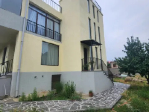 PANORAMA Family Hotel Hoteles en Telavi