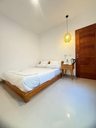 Private Room in Villa 10 Mins To Sanur Beach Отели рядом с достопримечательностью «Big Garden Corner»