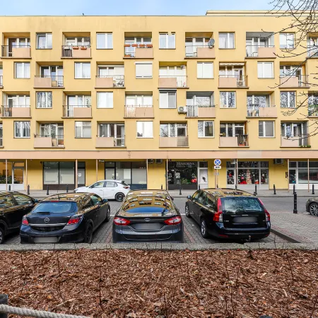 Lumina 2-room apartment near the Old Town