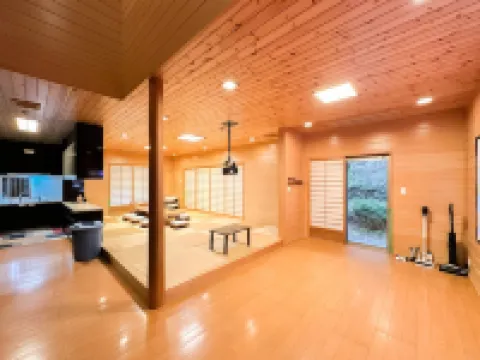 HANSTAY KAWACHINAGANO