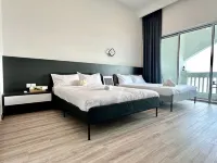 Minimilistic Seaview 1BRSuite @Straits Quay Suites - New