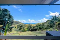 Habitation Pineau - Sea View Duplex with Private Hot Tub, Deshaies - 4星級
