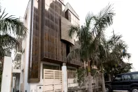 Gaba Suites and Banquet - 機場接送