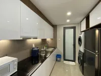 Triostay Vinh Hoi Apartment - Elegant Near City Highlights!